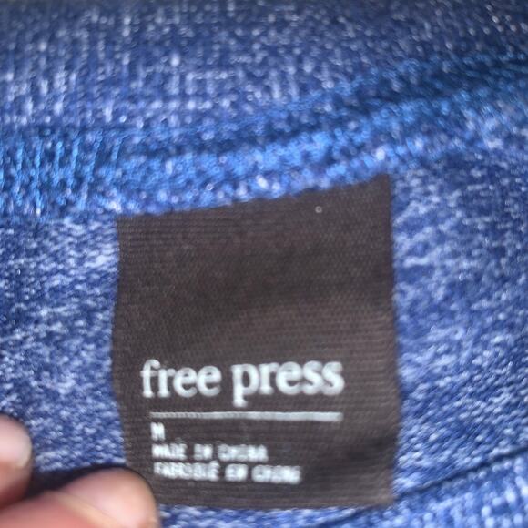 NWT OVERSIZED DENIM BLUE JUMPER SWEATSHIRT "WAKE ME UP WHEN WINTER IS OVER" M - Picture 3 of 10